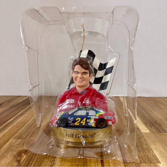 Vintage Hallmark Jeff Gordon Handcrafted Christmas Ornament 1997 in Box - Picture 6 of 12